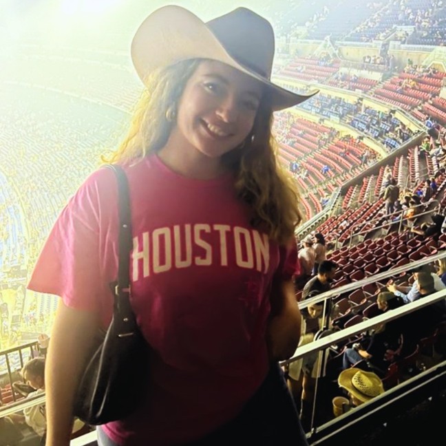 Apolline |
Communications Intern, Texas